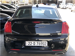 کرایسلەر 300